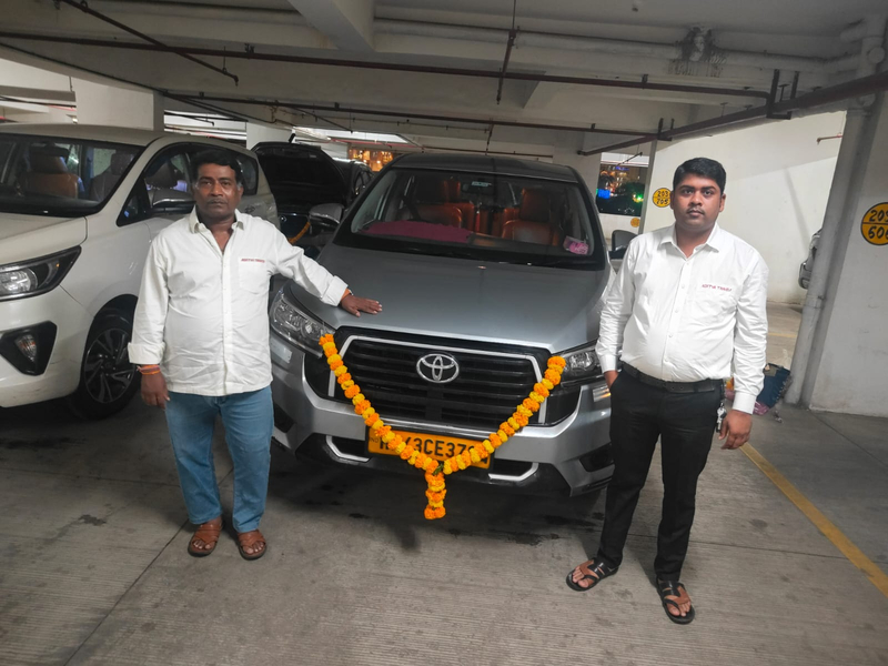 Cover photo of Cars N Go Cabs